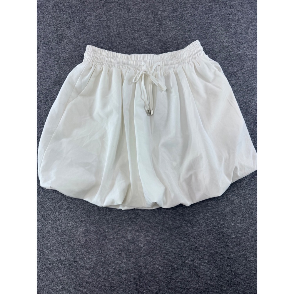 Scrap-Work Boutique White Bubble Hem Mini Skirt Elastic Waist Small